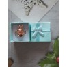 Bague cocktail Labubu souriant embrasse un cœur d'amour