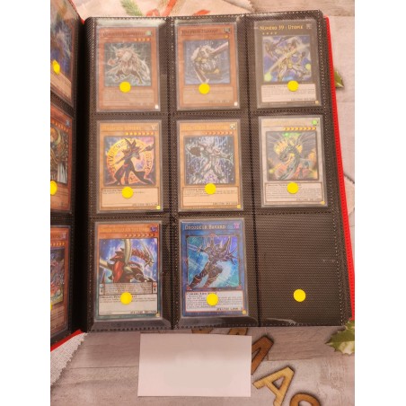 Yu Gi Oh Français, Japonais, Anglais de 187 cartes