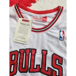Maillot 23 Michael Jordan Blanc Mitchell & Ness
