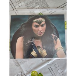 Gal Gadot Wonder Woman Autographed Photo with Certificate of Authenticity