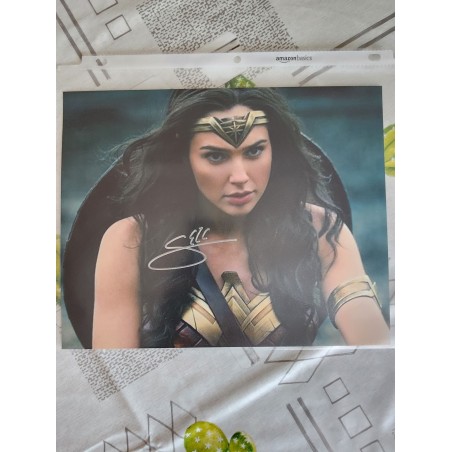 Gal Gadot Wonder Woman Autographed Photo with Certificate of Authenticity